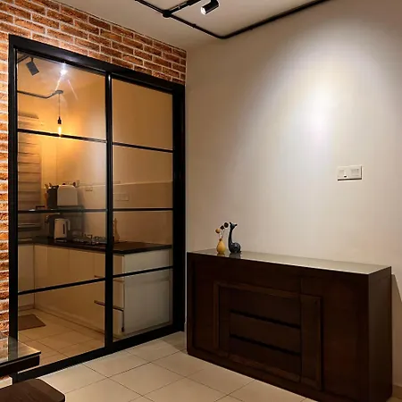 Hey 90'S ~ Netflix/Youtube/Games Kluang Exterior photo